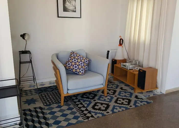 The Sky Attic Сиджес